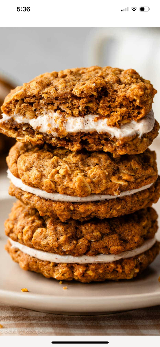 Pumpkin Oatmeal Cream Pies